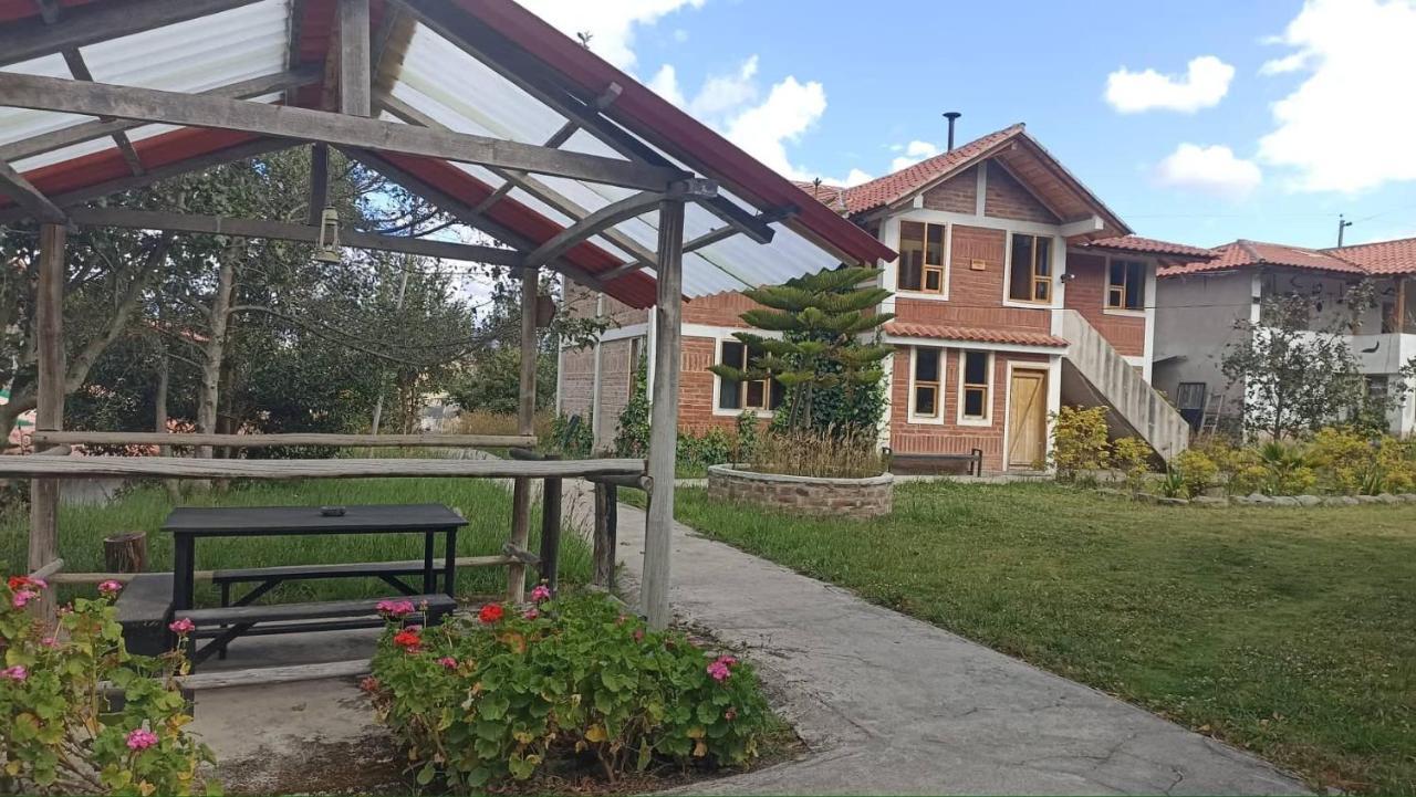 Hostal El Vaquero Chugchilan Bagian luar foto