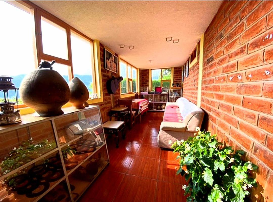 Hostal El Vaquero Chugchilan Bagian luar foto