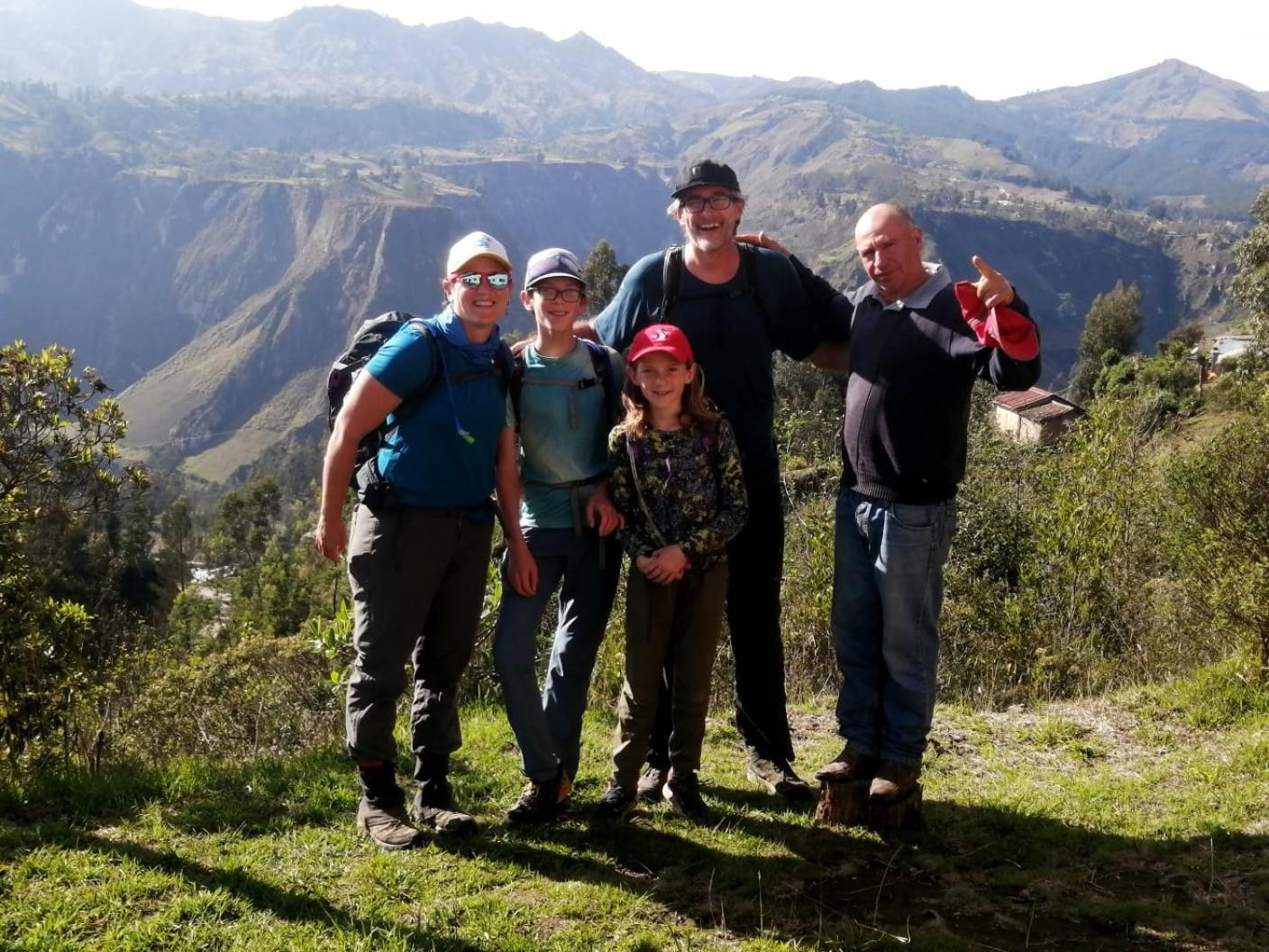 Hostal El Vaquero Chugchilan Bagian luar foto