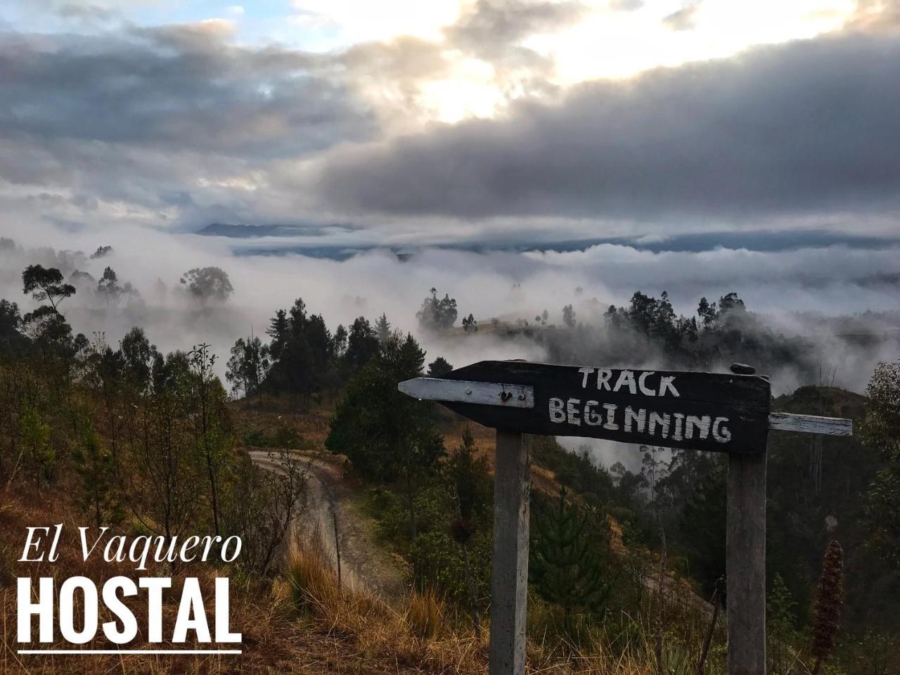 Hostal El Vaquero Chugchilan Bagian luar foto
